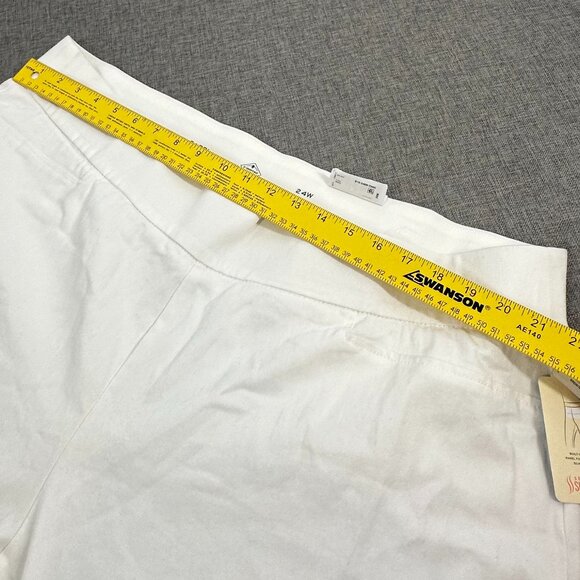 NEW St Johns Bay Secretly Slender Pullover Capri White Plus 24W Cotton Blend - Picture 10 of 13